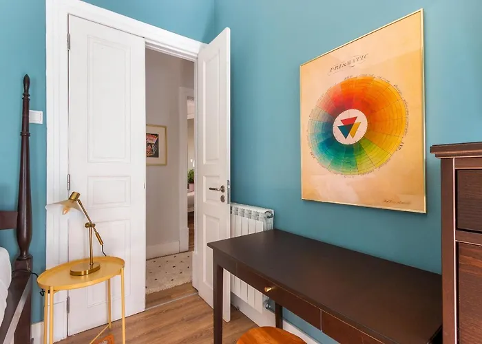 Bright Center, 10m From Subway, 6 Rooms, Up To 20 Ppl 度假居 Lisboa